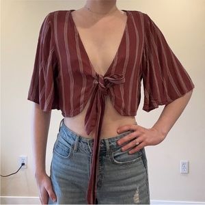 American Eagle Front Tie Crop Top Shirt